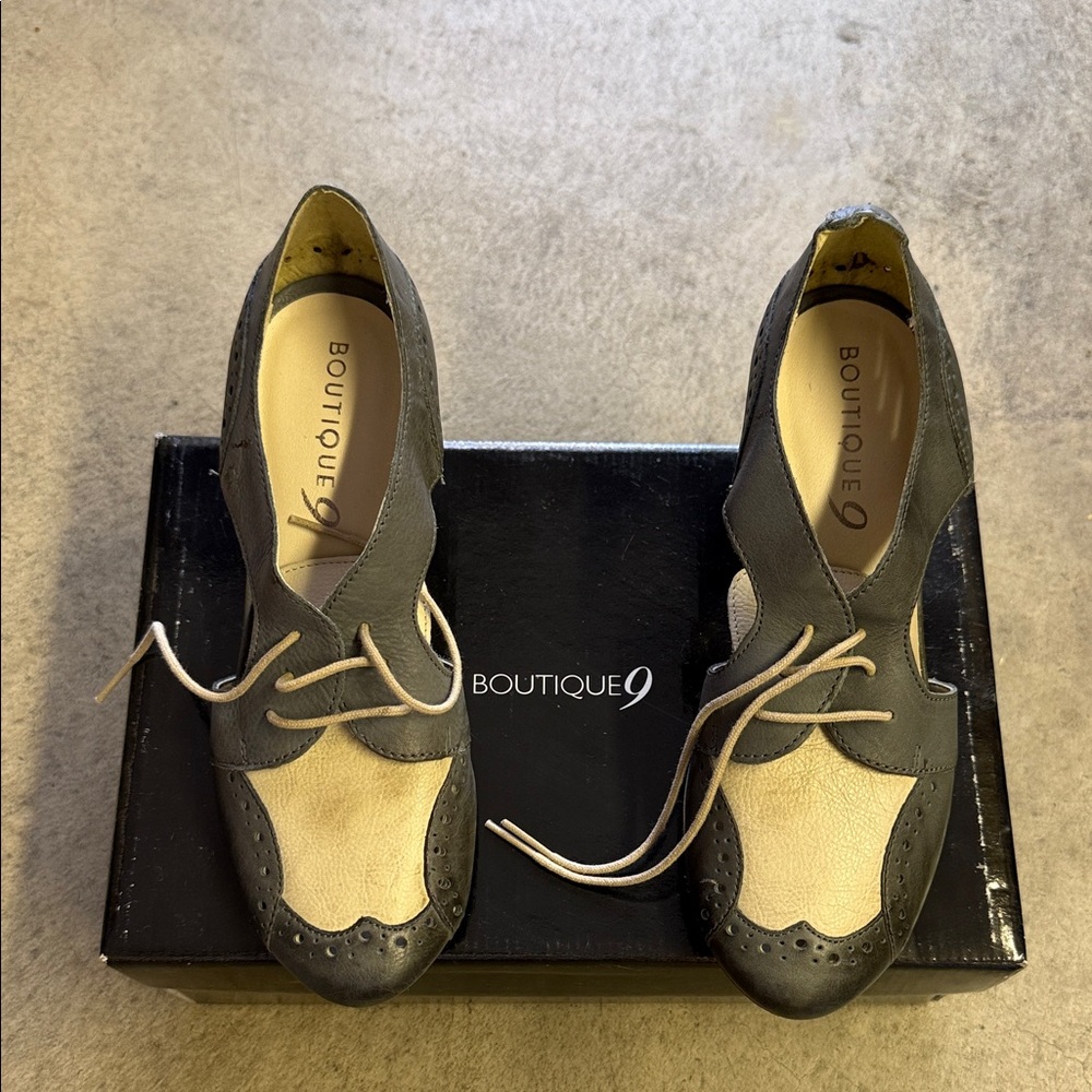 Brand new Boutique 9 Men's Two-Tone Oxfords